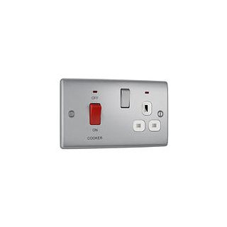 (w) NBS70G-01 SWITCHED COOKER UNIT AND SOCKET W/ INDICATOR 45A