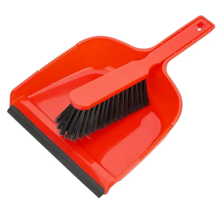 (w) DUST PAN & BRUSH SET IN RED DPS