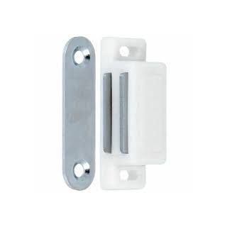 (w) MC4P 4KG WHITE METAL CATCHES 2PK